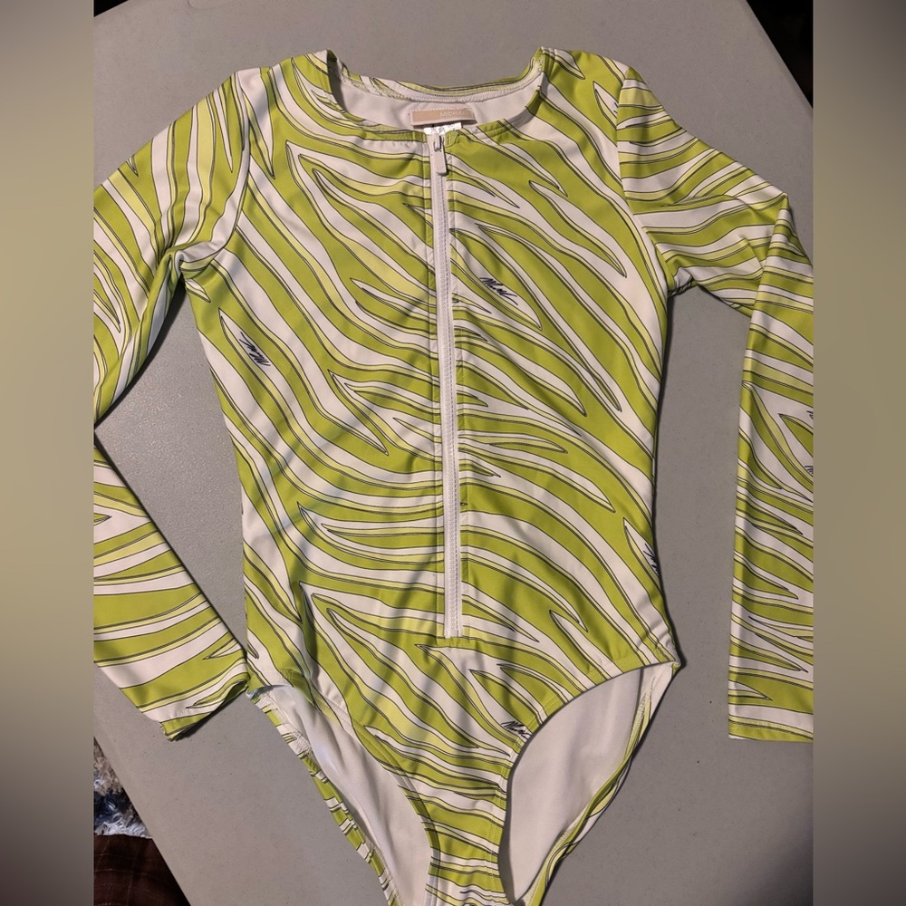 Michael Michael Kors One Piece Rash Guard Swimsuit Limeade Green Zebra Size 6
